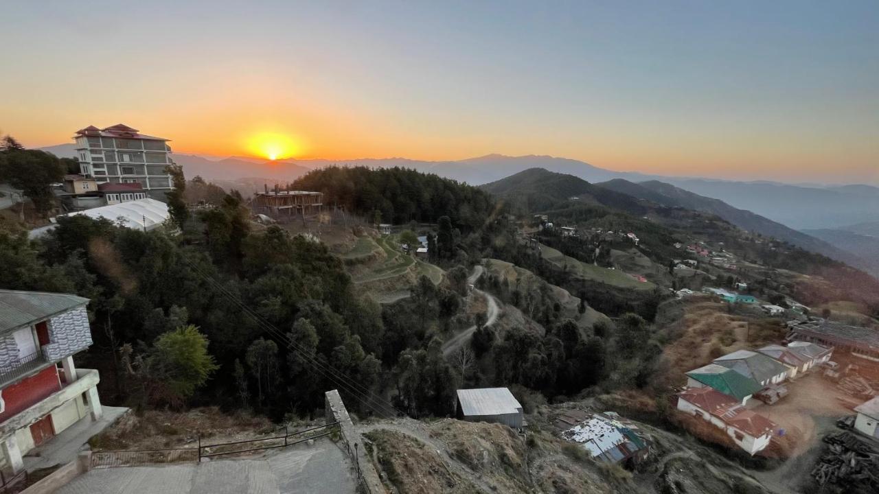 The Himalayan Escape Hotel Shimla Exterior photo