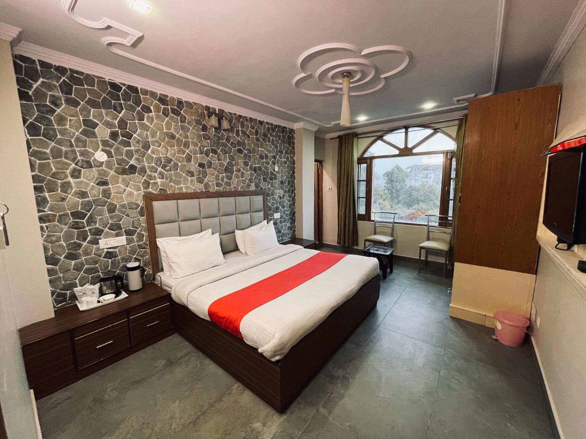 The Himalayan Escape Hotel Shimla Exterior photo