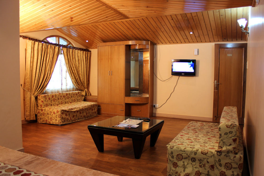 The Himalayan Escape Hotel Shimla Exterior photo