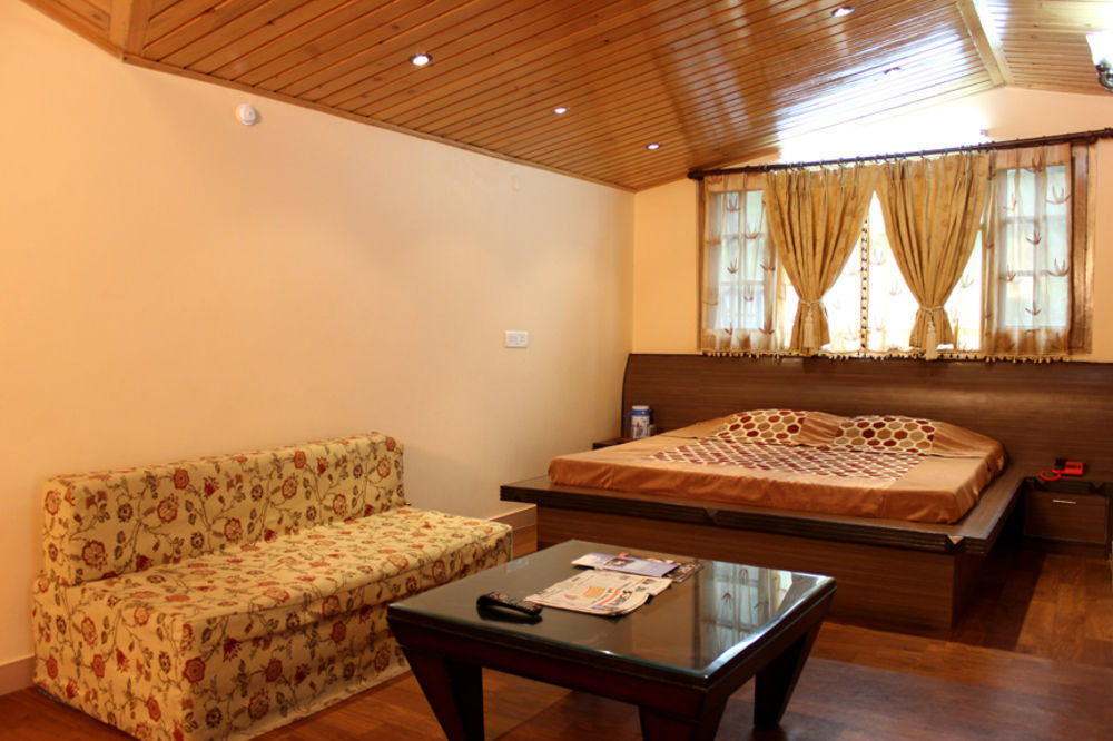 The Himalayan Escape Hotel Shimla Exterior photo